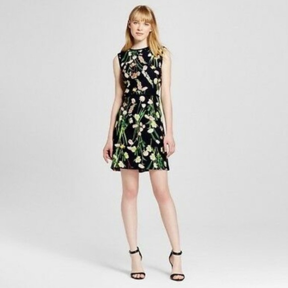 NWT Limited Edition: Victoria Beckham for Target
